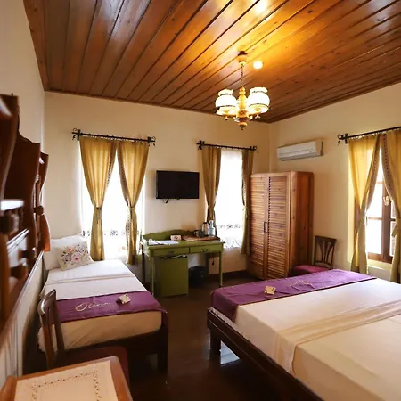 Olivia1845 Ayvalık Over 16 Years Old * Ayvalı