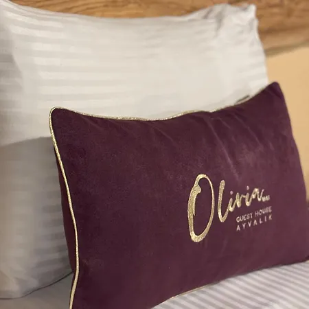 Olivia1845 Over 16 Years Old *