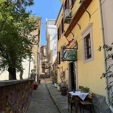 Konukevi Olivia1845 Ayvalık Over 16 Years Old