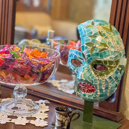 Olivia1845 Ayvalık Over 16 Years Old Ayvalı