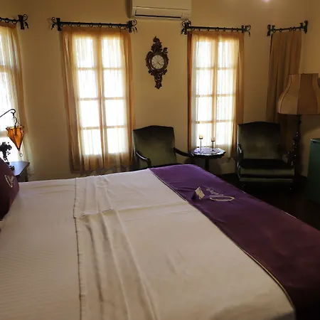 Olivia1845 Ayvalık Over 16 Years Old Ayvalı